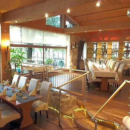 Papen Aenne Hotel